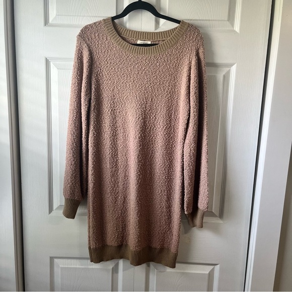 Umgee Womens Pullover Sweater Dress Size Small - Picture 1 of 4